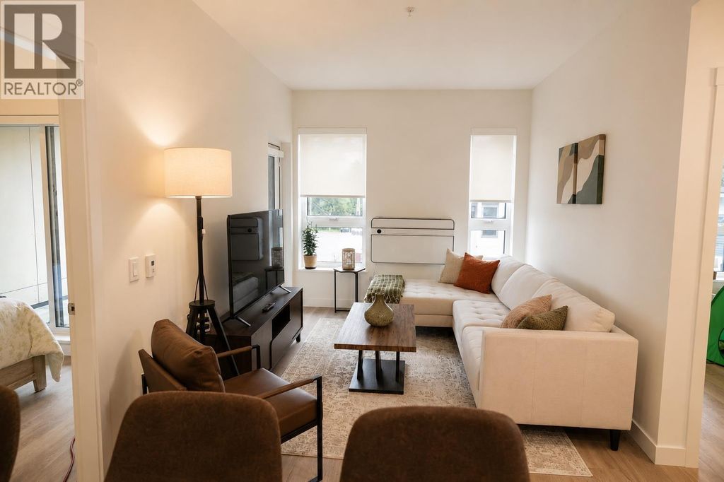 411 245 Bewicke Avenue, North Vancouver