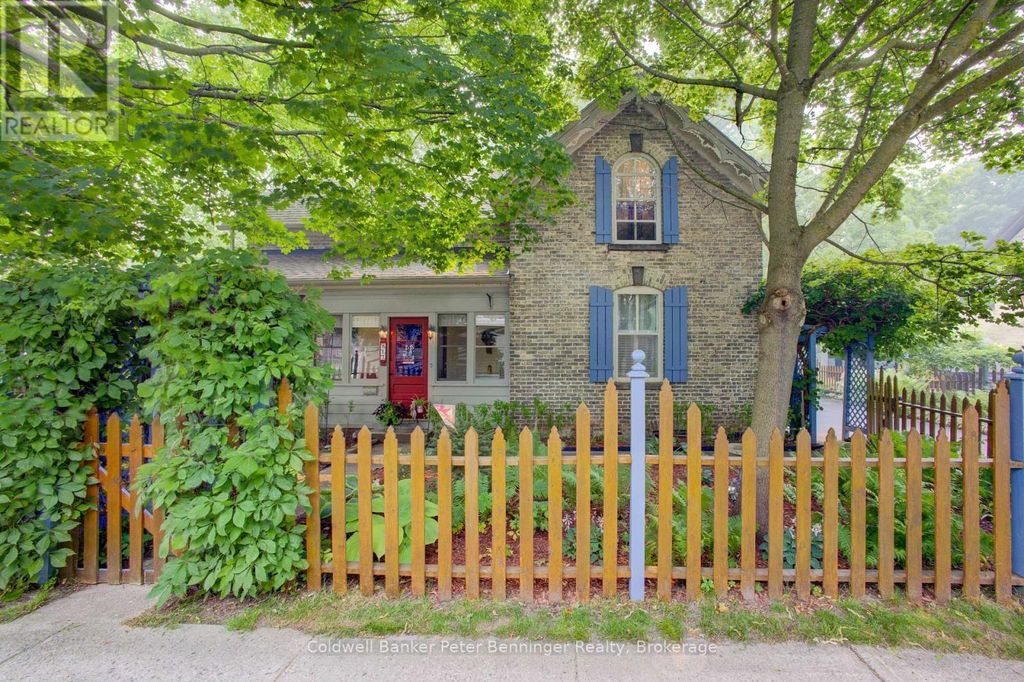 817 Olde Victoria Street, Kincardine