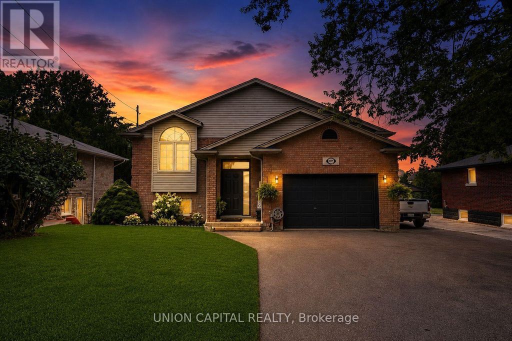 6699 Montrose Road, Niagara Falls (west Wood)
