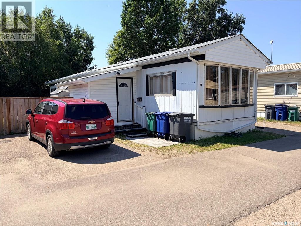 108 219 Grant Street, Saskatoon
