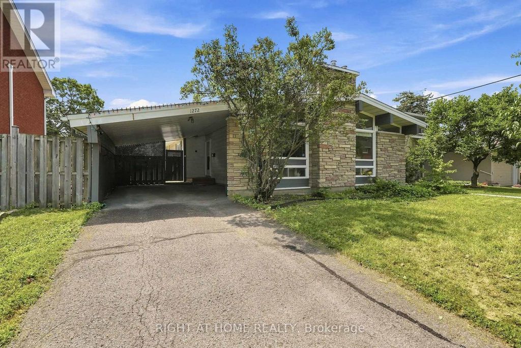 1272 Collins Avenue, Ottawa