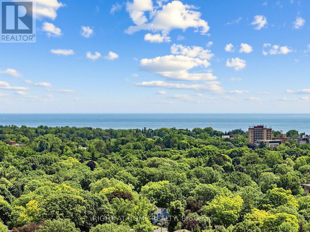 Lph04 (1804) - 55 Speers Road, Oakville (co Central)