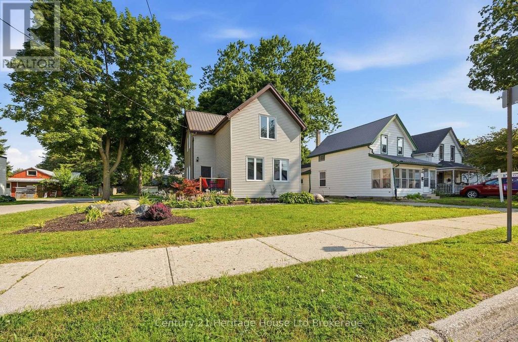 10 Pearl Street, Tillsonburg
