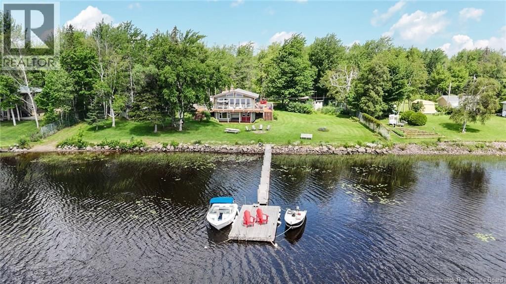 368 Square Lake Road, Saint-Andre-Leblanc