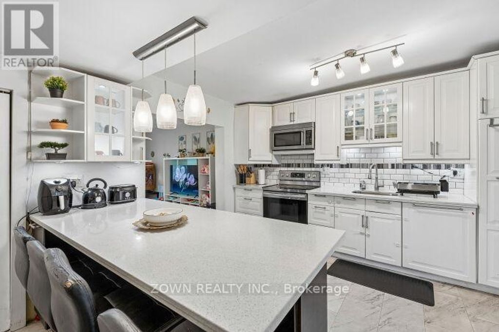 6 Albany Avenue, Hamilton (crown Point)