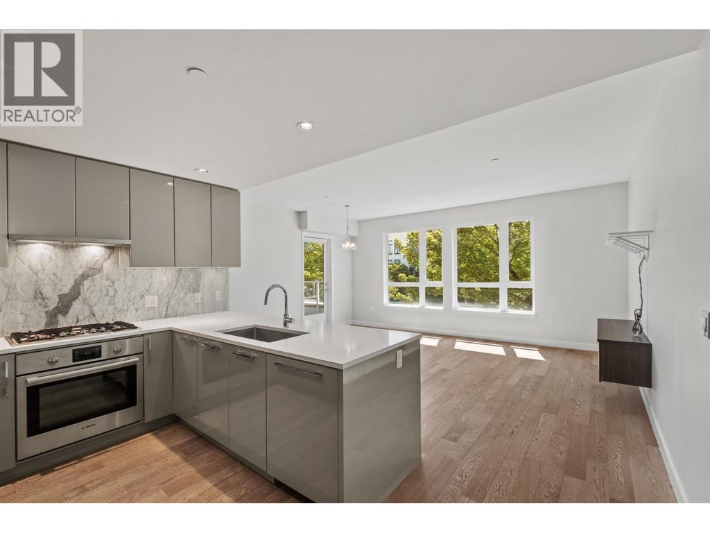 204 4080 Yukon Street, Vancouver