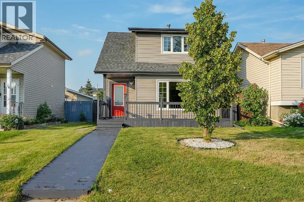 16 Abalone Crescent Ne, Calgary
