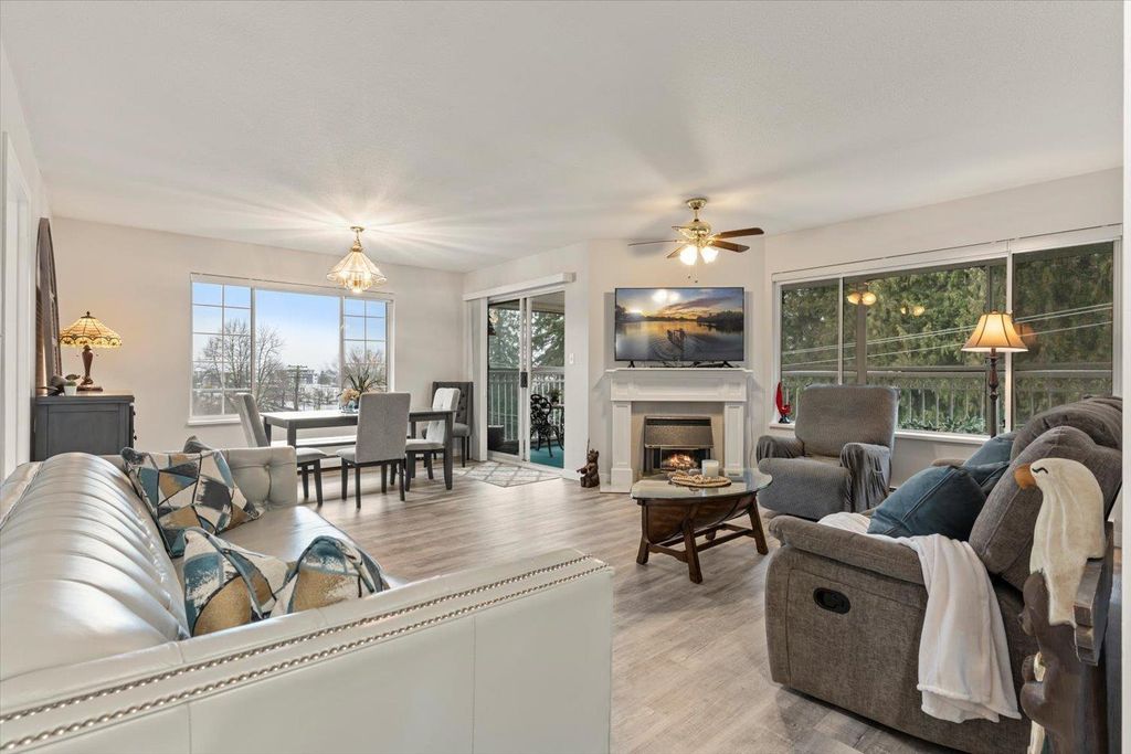 307 2491 Gladwin Road, Abbotsford