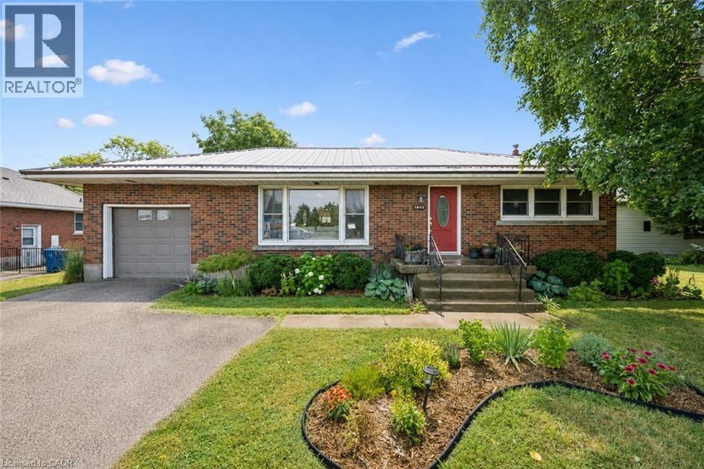 1065 Erie Street, Stratford