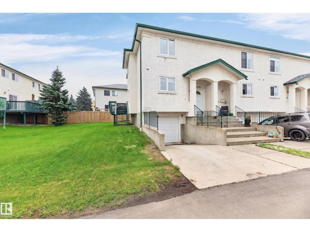 1906 65 St Nw, Edmonton