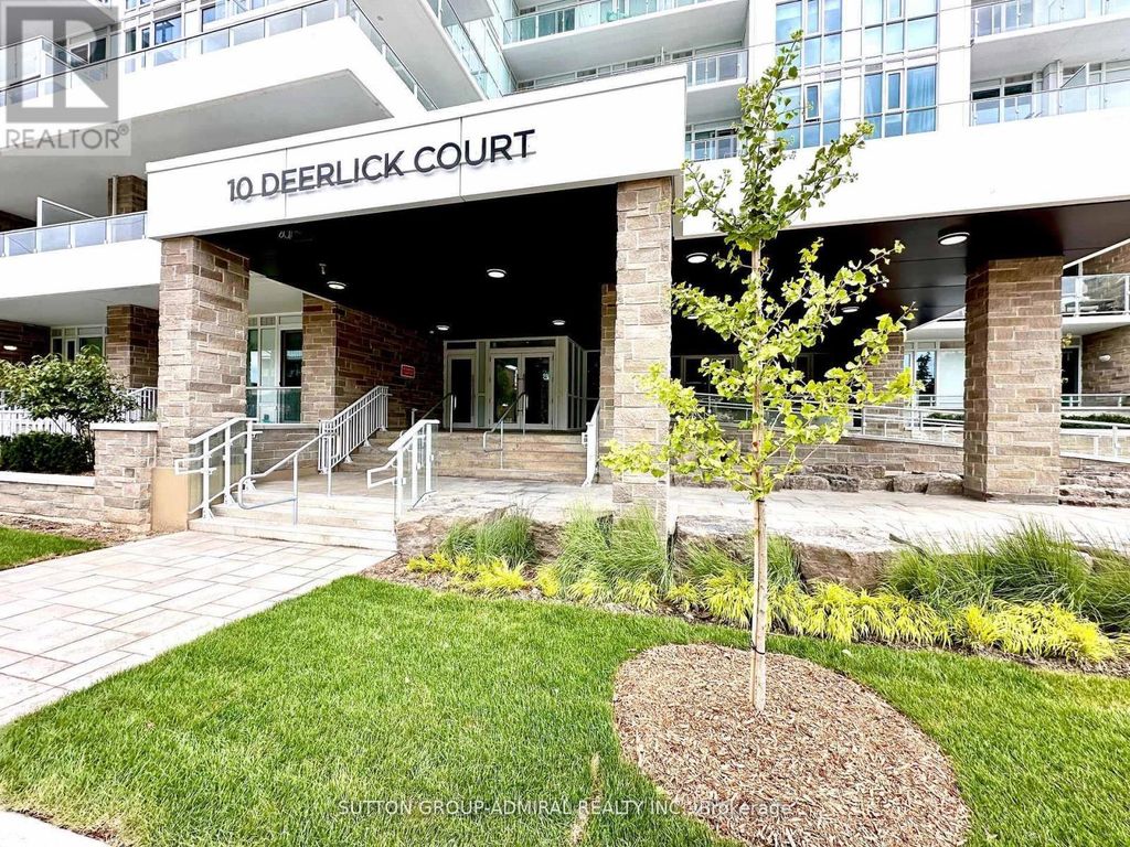 302 - 10 Deerlick Court, Toronto (parkwoods-Donalda)