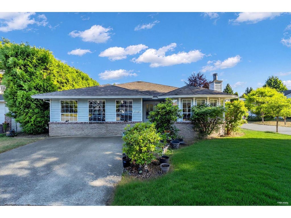 15447 92a Avenue, Surrey