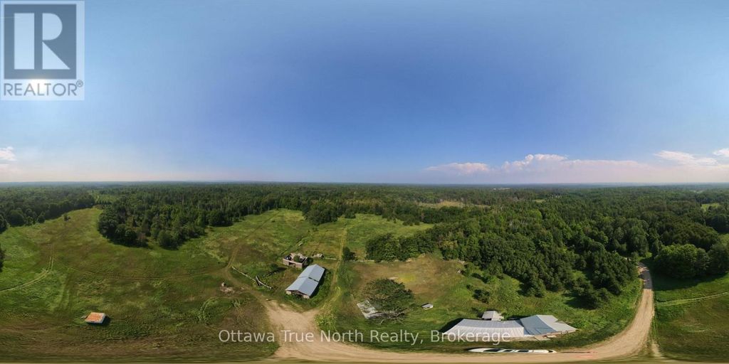 652 Wren Road, Bonnechere Valley