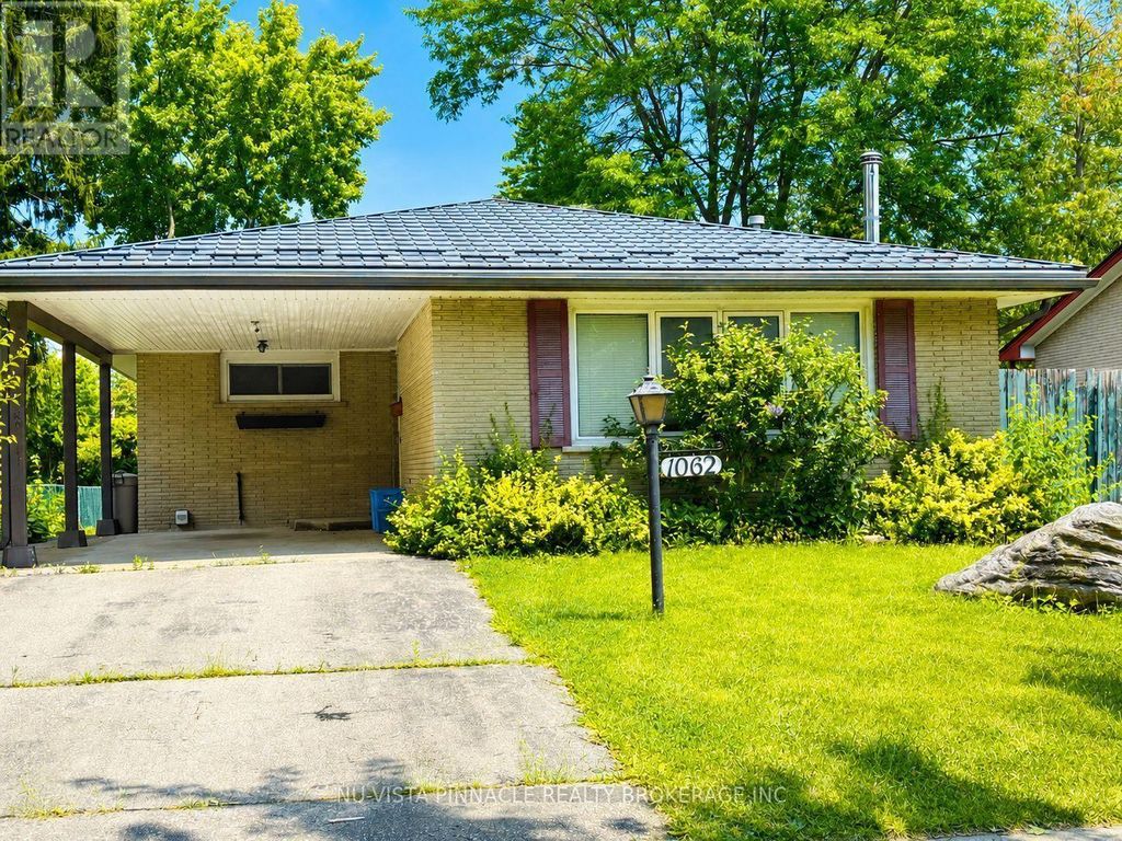 1062 Apache Road, London East (east D)