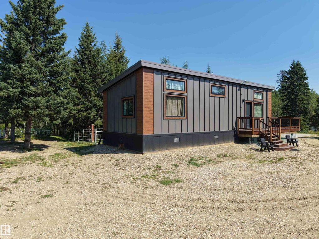 22080 Twp Road 463a, Rural Wetaskiwin County