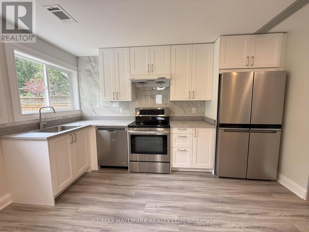 Garden Suite - 382 Burnhamthorpe Road, Toronto (islington-City Centre West)
