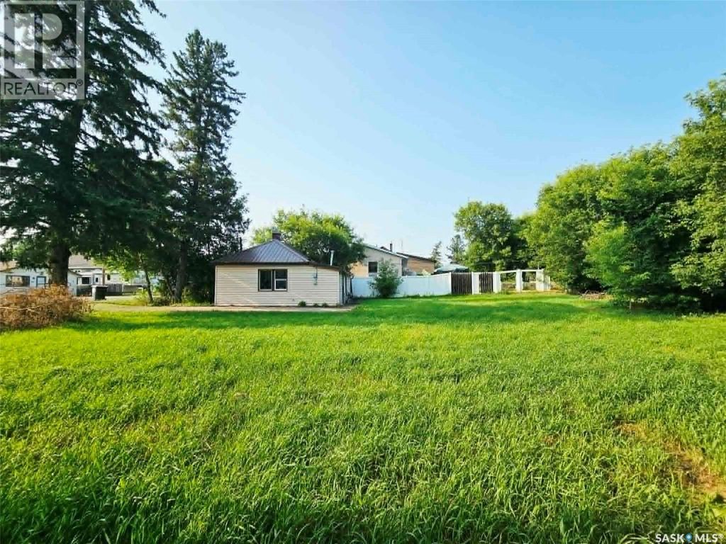 509 St Mary Street, Esterhazy