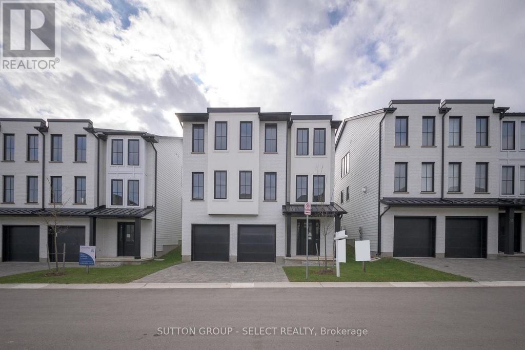 7 - 2835 Sheffield Place, London South (south U)