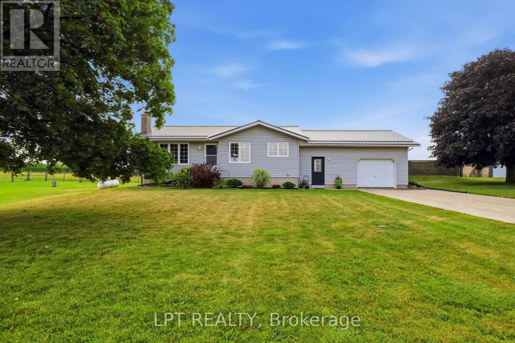 22095 Mc Dougall Line, West Elgin