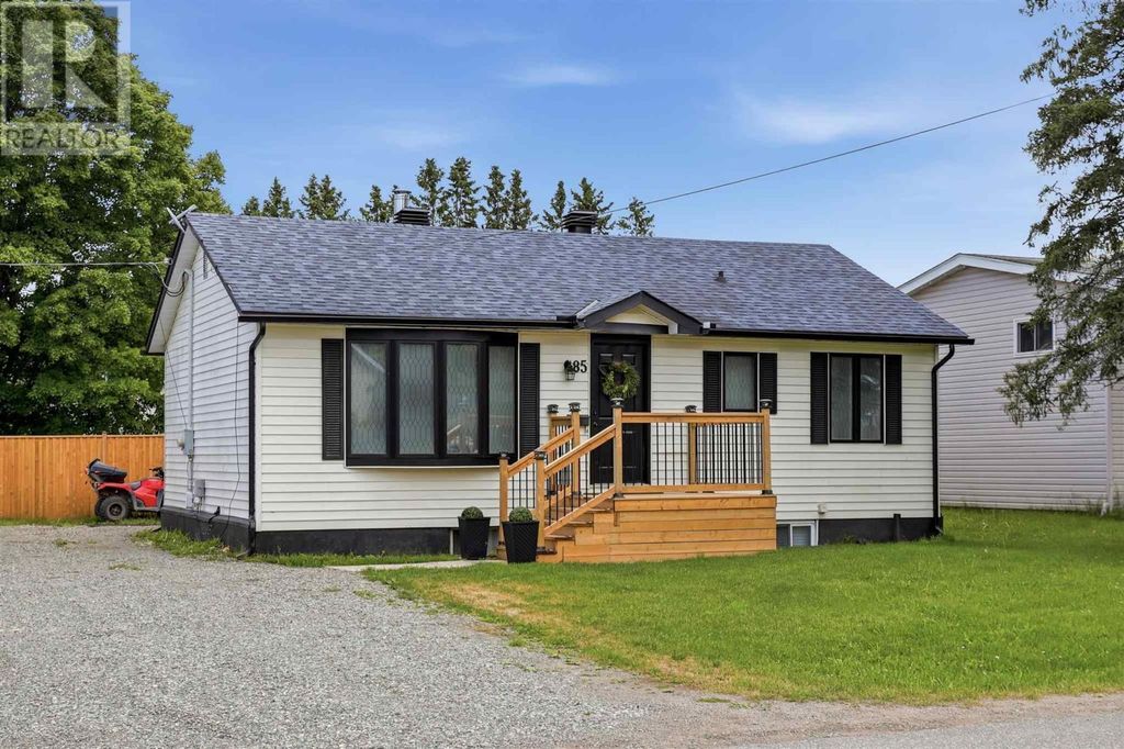 85 Anna St, Sault Ste. Marie