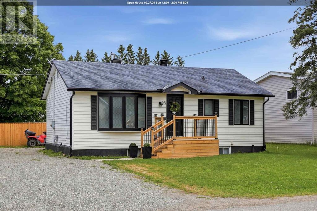 85 Anna St, Sault Ste. Marie