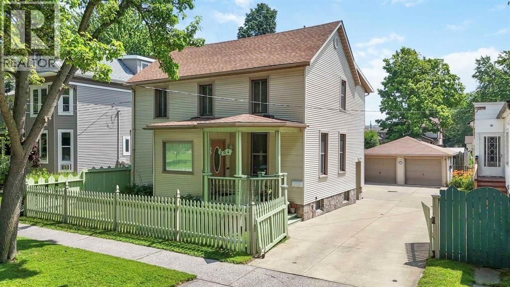 204 Vidal Street South, Sarnia