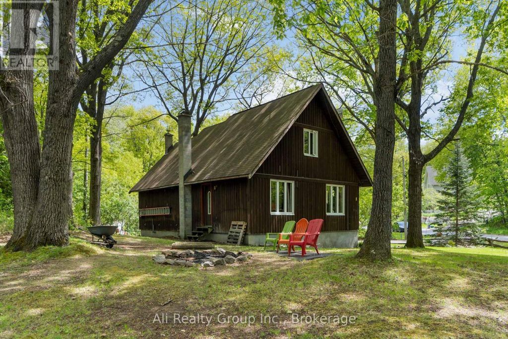 190 Woods Road, Ottawa