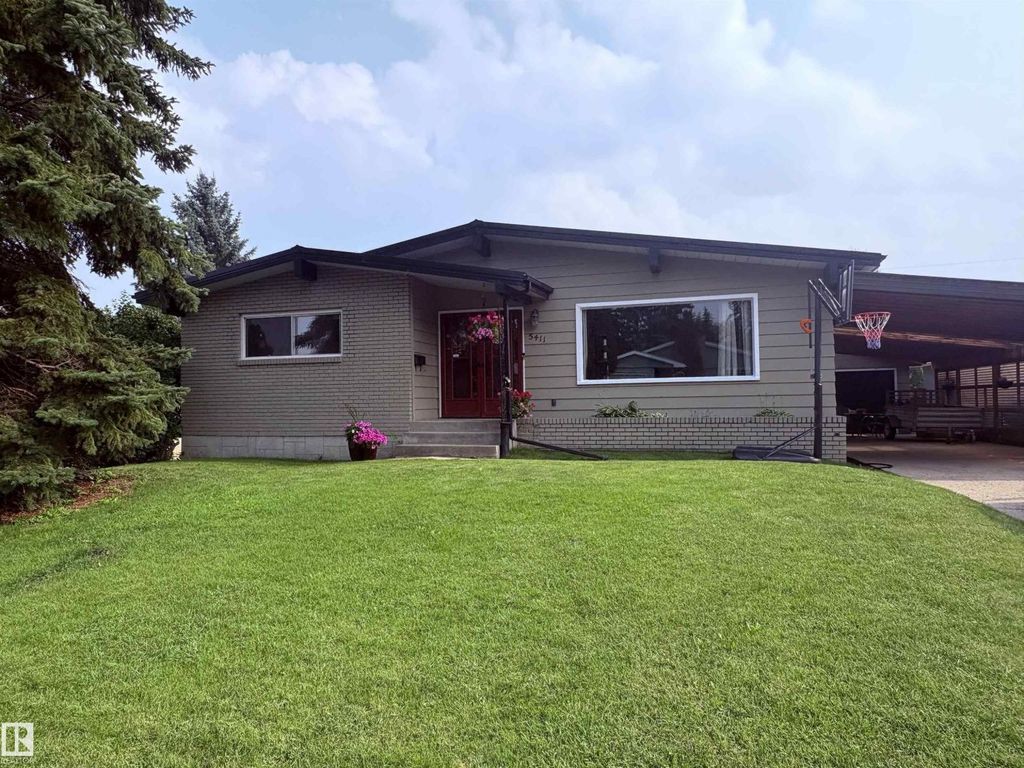 5411 44 Ave, Wetaskiwin