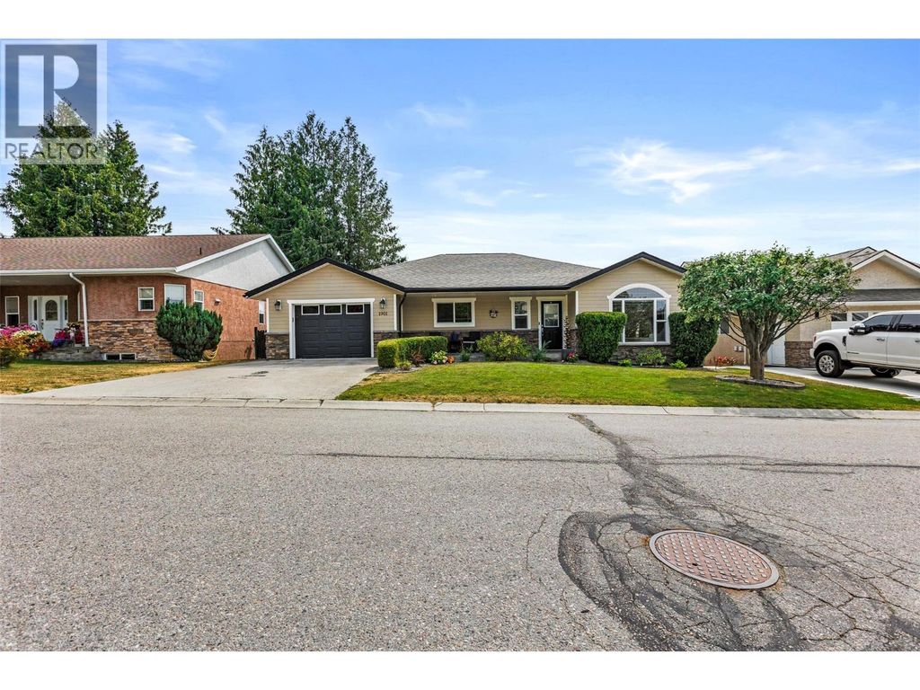 1901 Alder Street, Creston