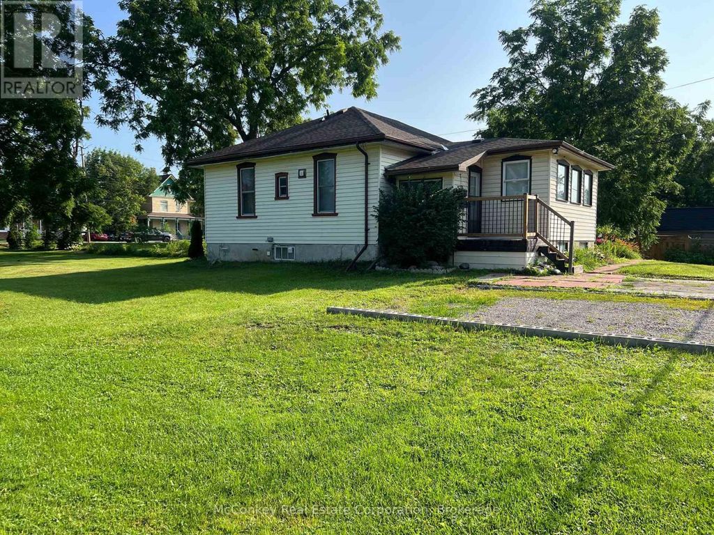 24 King Street W, Kawartha Lakes (omemee)