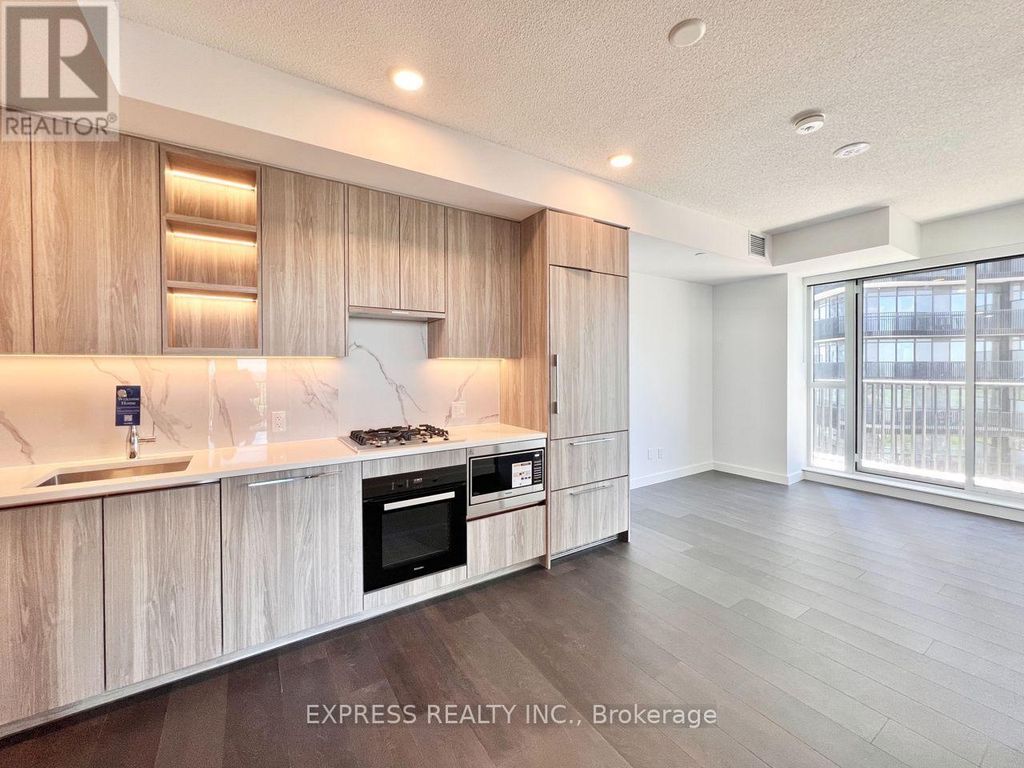 2005 - 68 Esther Shiner Boulevard, Toronto (bayview Village)