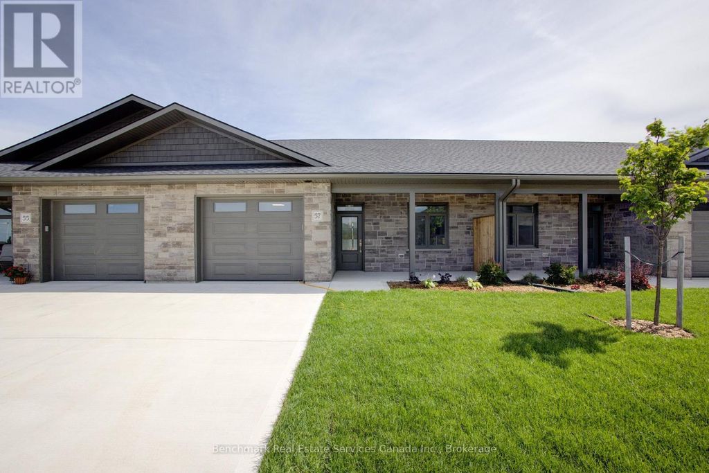 57 Cavalier Crescent, Huron-Kinloss