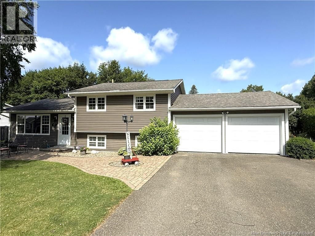 102 Scott Street, Woodstock