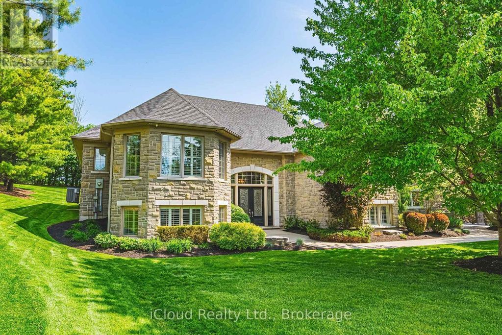 845 Hidden Valley Road, Kitchener