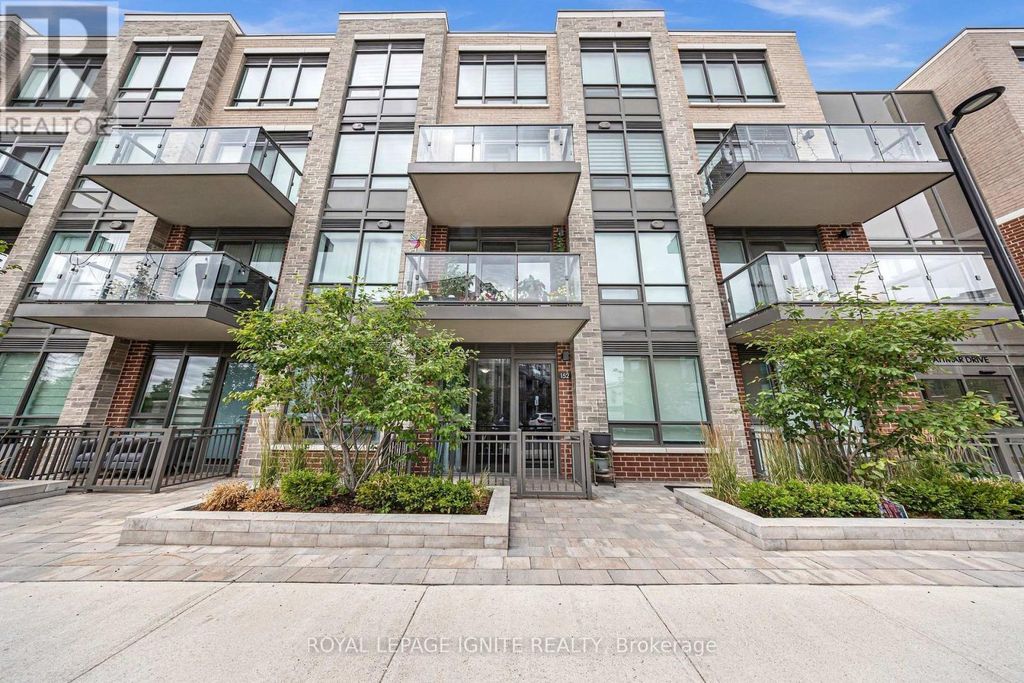 152 - 65 Attmar Drive, Brampton (bram East)