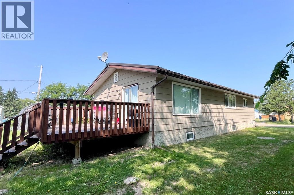 120 Hanson Lake Road N, Smeaton