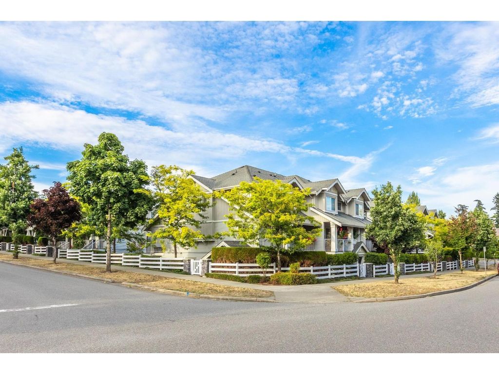 42 6568 193b Street, Surrey