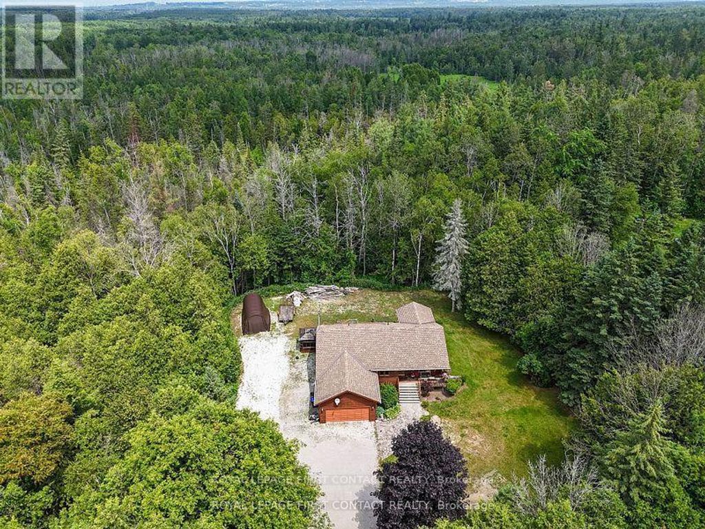 5144 25th Side Road, Essa