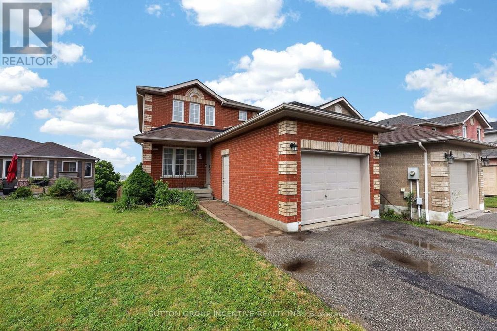 32 Sundew Drive, Barrie (holly)