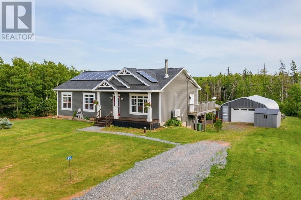 22 Naufrage Pond Lane, Monticello