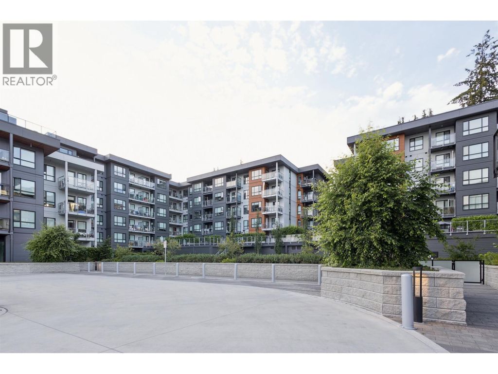 204 3596 Malsum Drive, North Vancouver