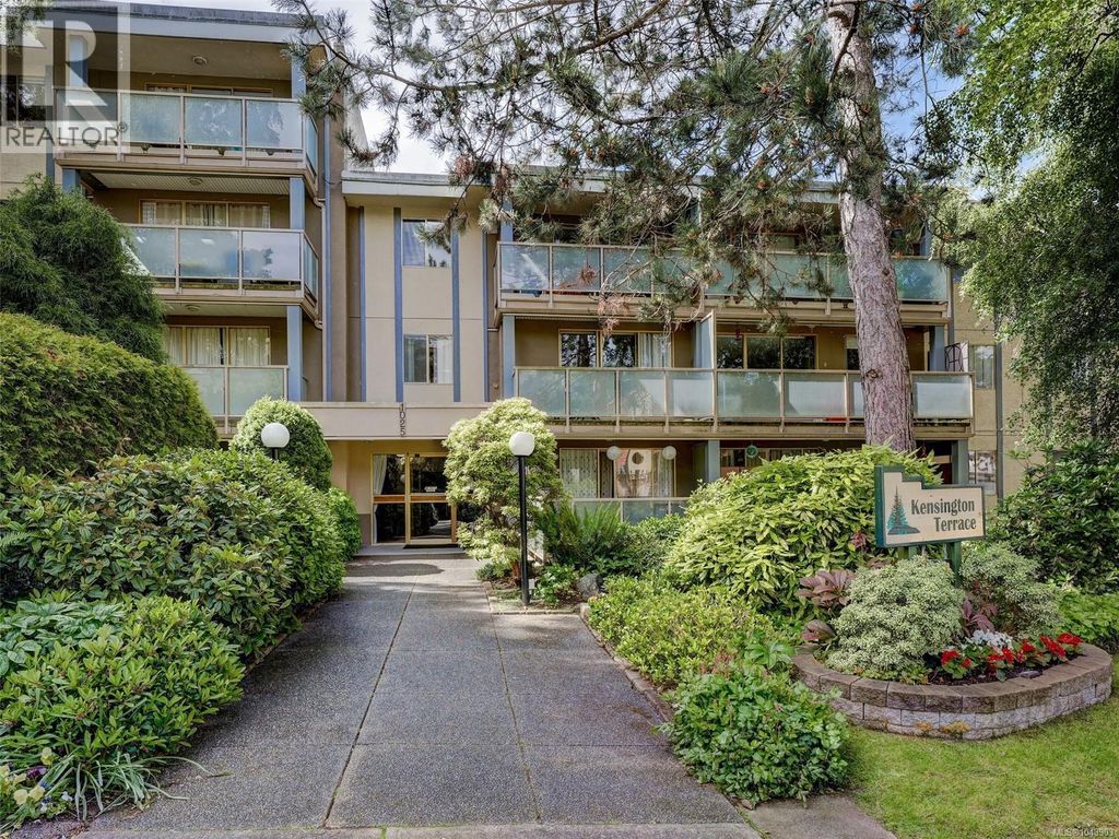 416 1025 Inverness Rd, Saanich