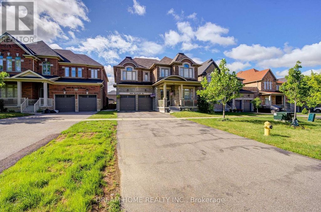 6811 14th Avenue, Markham (box Grove)