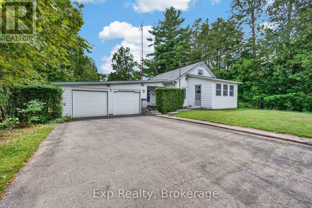 43 Paul Street, Prince Edward County (picton)