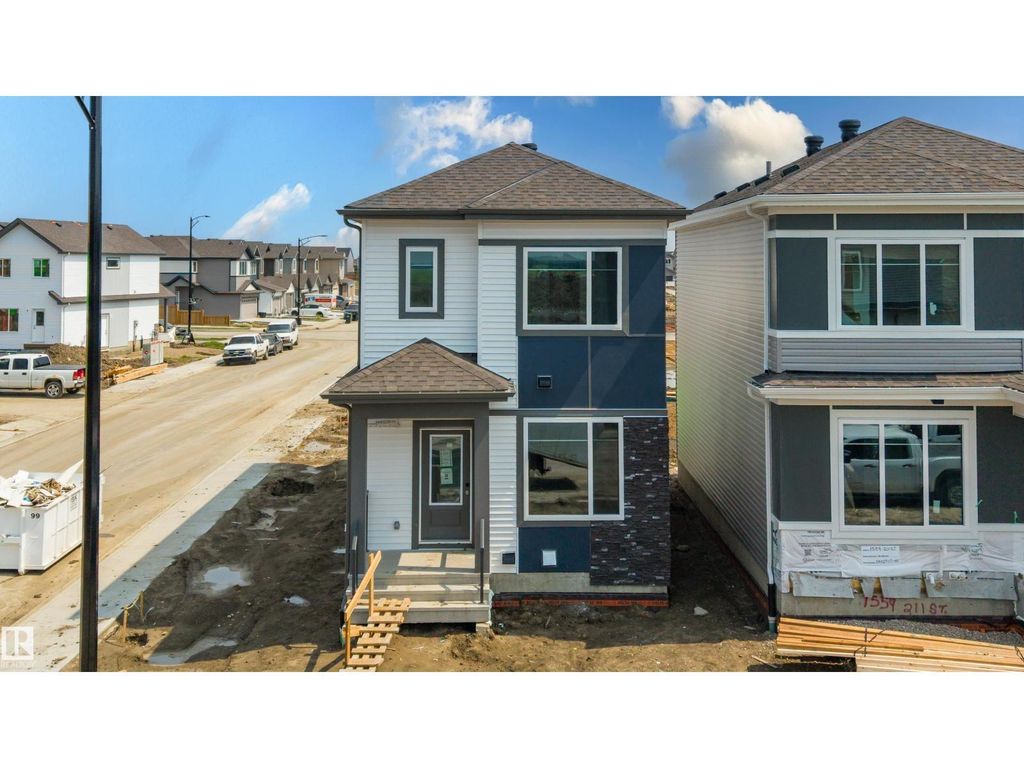 1563 211 St Nw, Edmonton