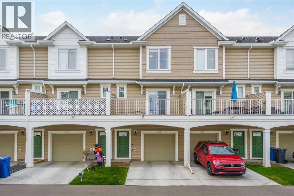 628 Copperstone Manor Se, Calgary