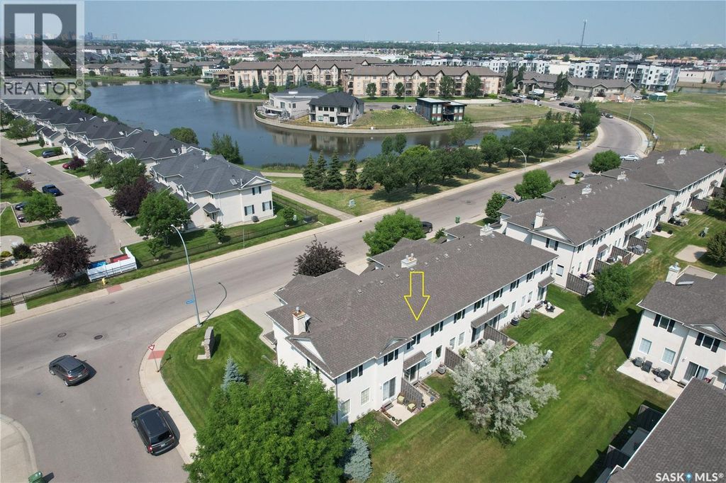 2 3101 Tregarva Road E, Regina
