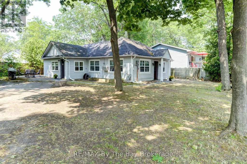 110 24th Street N, Wasaga Beach