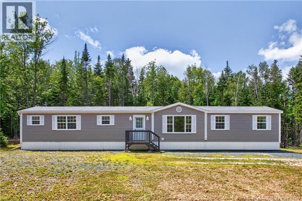 415 Route 420, South Esk