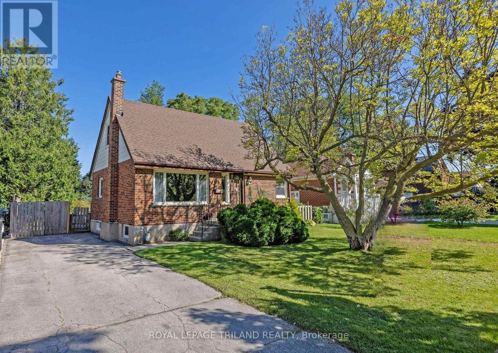 1874 Churchill Avenue, London East (east H)